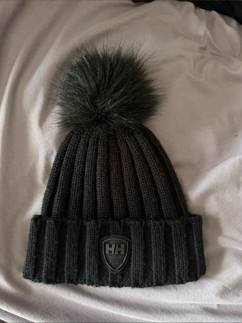 Helly Hansen Womens Black Ribbed Beanie with Faux Fur Pom